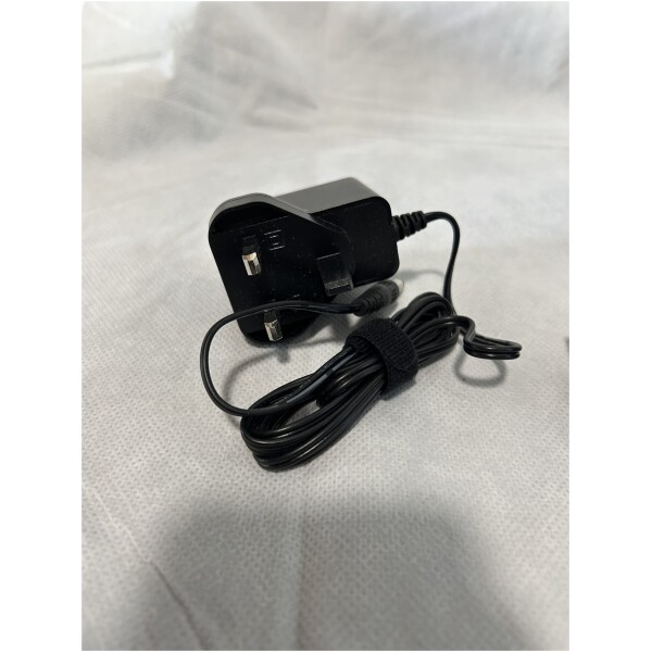 Hoover HF110HX Cordless Vacuum Cleaner Flexi Tube 0.9L LED Headlight 21.6V Black