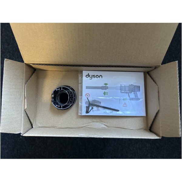 Brand new Genuine Dyson V10 (SV12) Main body with Cyclone - 969596-07