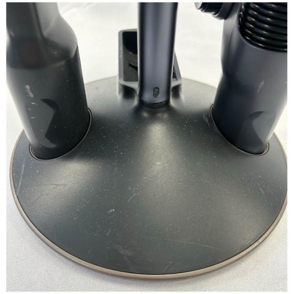 Samsung Jet 85, Jet 95 and Bespoke Accessory Cradle with Crevice Tool, charger & x2 Extension Hose. DOES NOT INCLUDE BATTERY. Used Condition