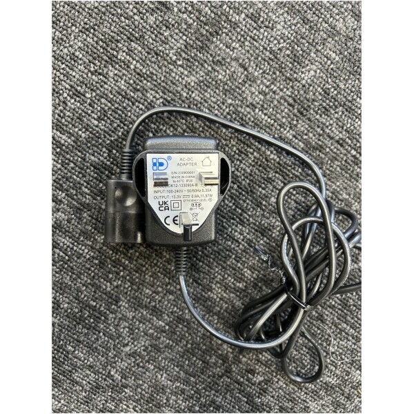 Shark WV361UK Upright Charging Dock with Battery and Accessories - Image 3