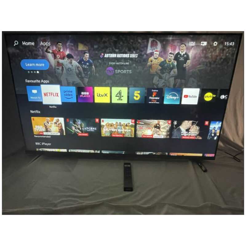 Philips 55PUS7008/12 55" LED 4K TV (Glue marks on screen)