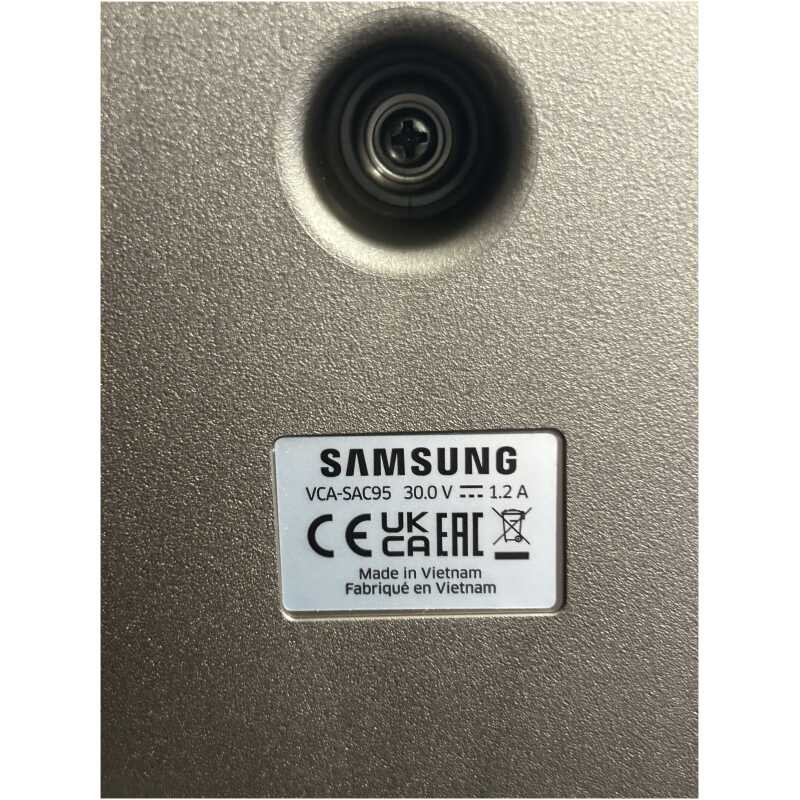 Samsung Jet 85/Jet 95/Bespoke Accessory Cradle with Accessories