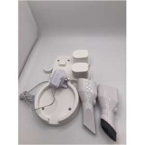 Hisense HVC6133WUK Charging Base and Accessories