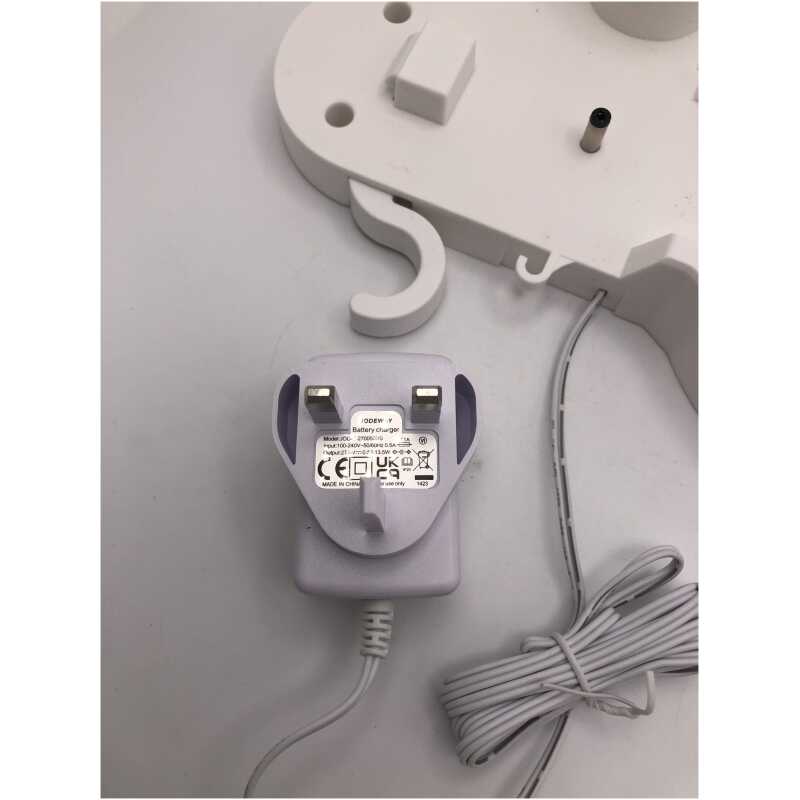 Hisense HVC6133WUK Charging Base and Accessories