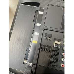 Samsung UE22D5003BW 22” Full HD TV With Freeview