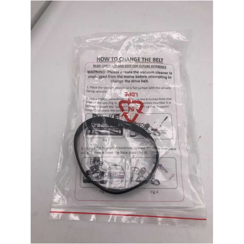 Russell Hobbs RHUV5601 Handle and Accessories