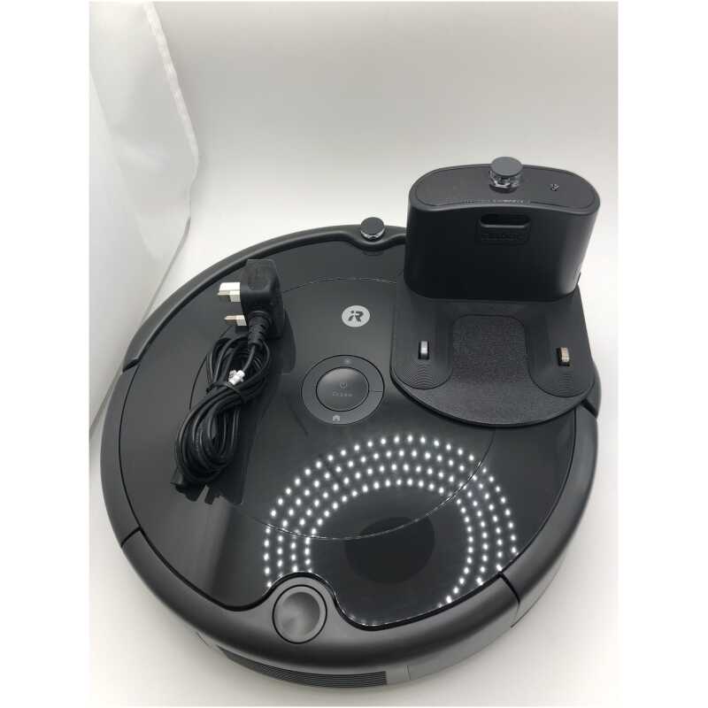 IRobot Roomba 692 Robot Vacuum