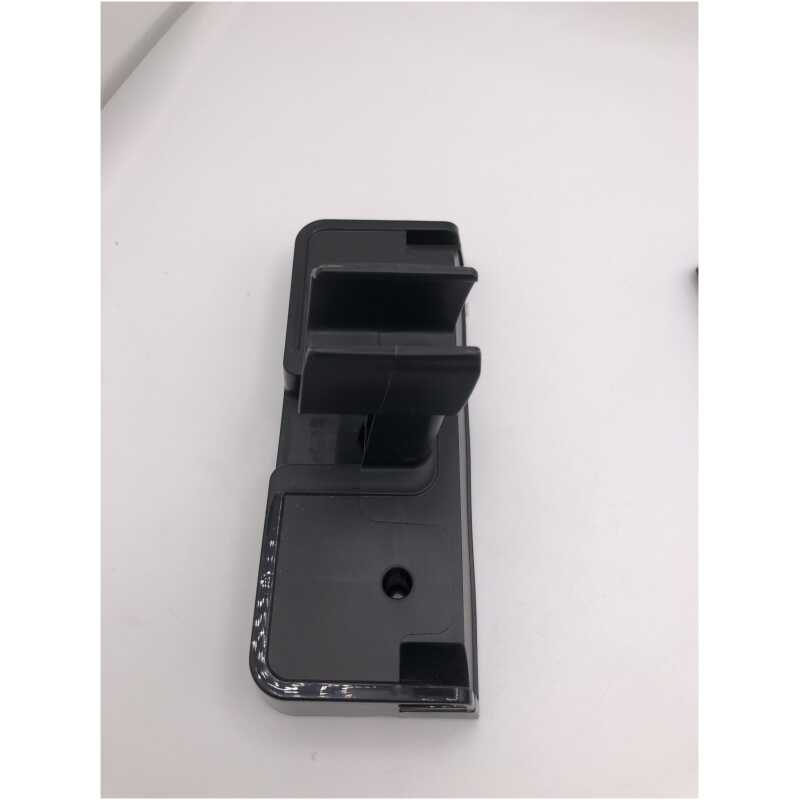 Vax OnePwr CLSV-VPKS Charger and Accessories