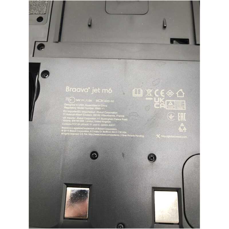 IRobot Braava Jet M6 Robot Mop (White)