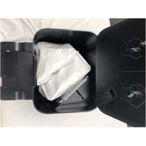 IRobot Roomba i7 + Robot Vacuum Charging Base