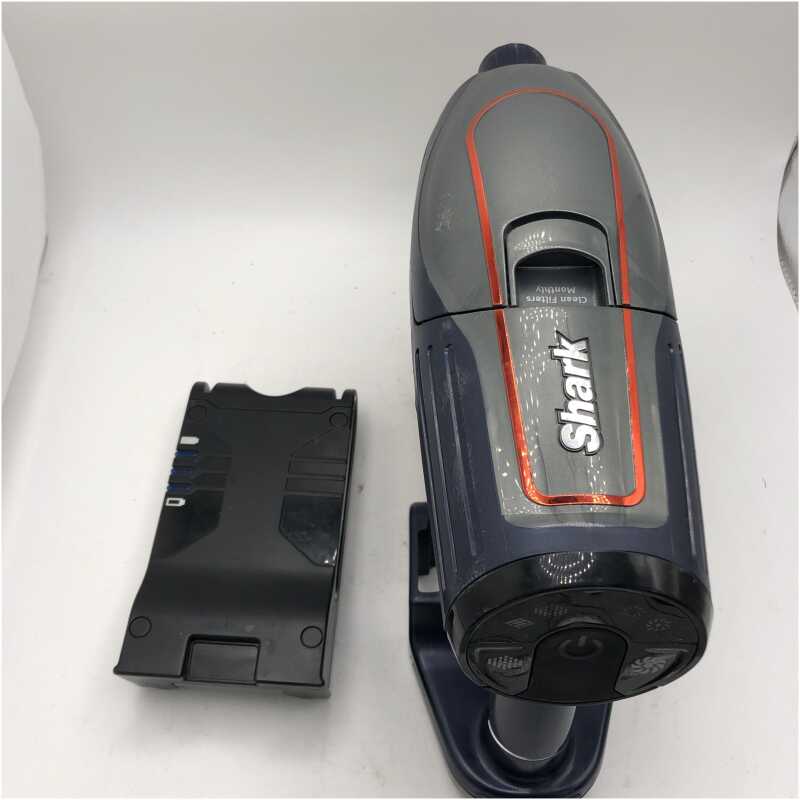 Shark IF250UKT 31 Hand Vac and Battery