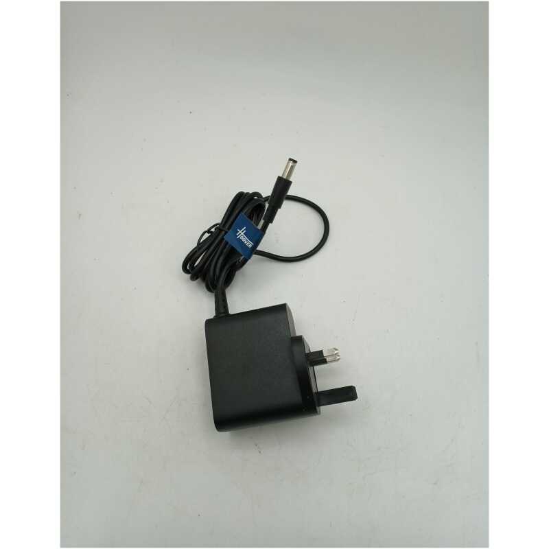 Hoover HF610P 001 Charger and Accessories