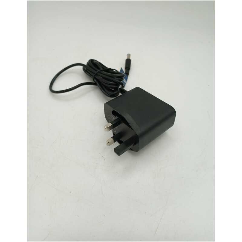 Hoover HF610P 001 Charger and Accessories