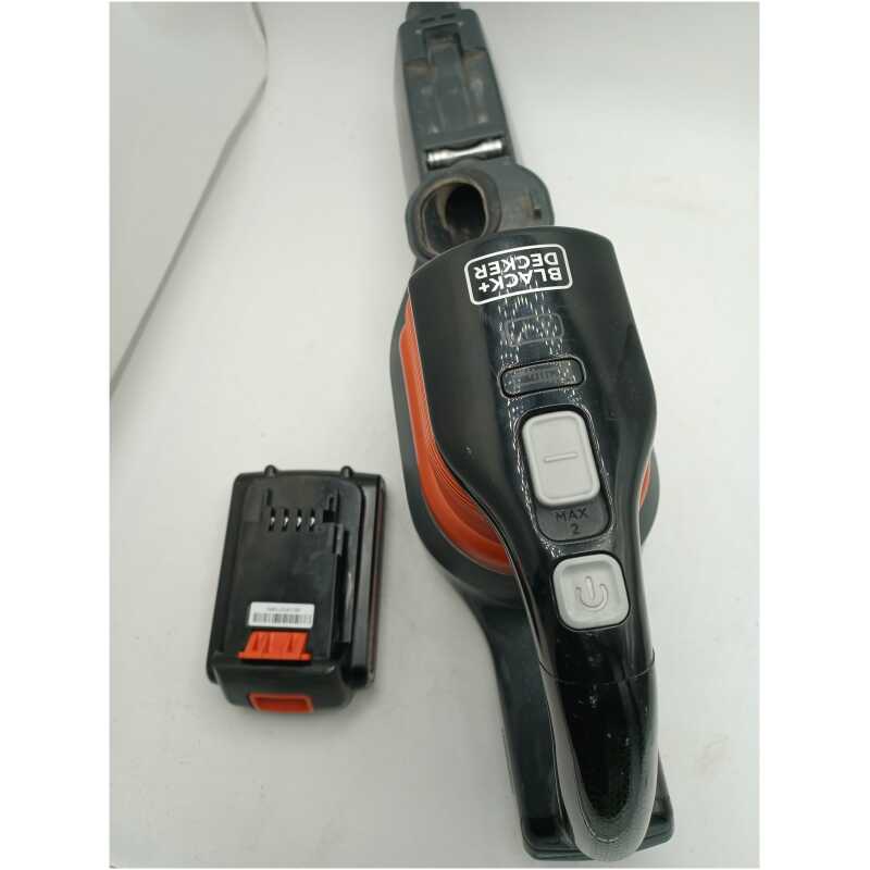 Black & Decker BHFEV182 Hand Vac with Battery
